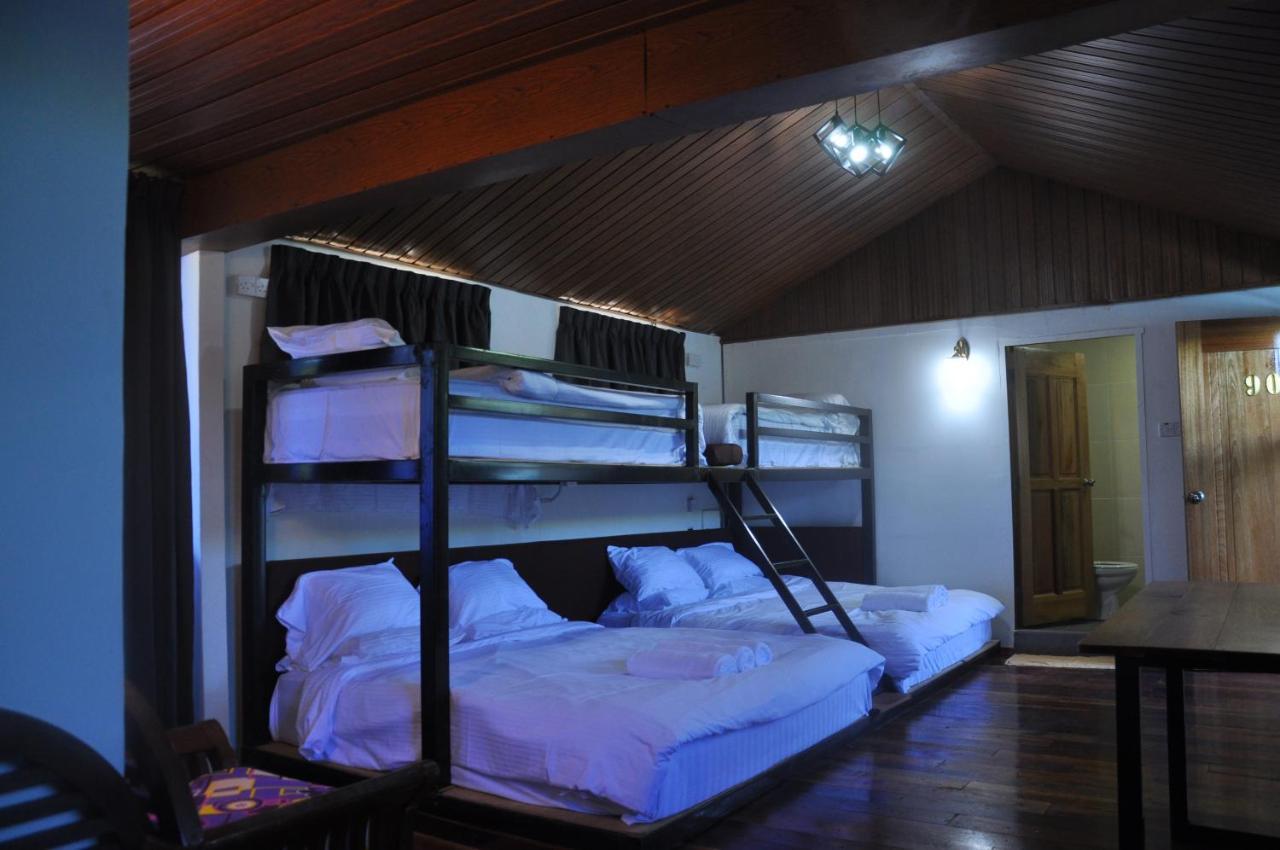 Joe Fisherman Inn Kampung Teluk Nipah Exteriér fotografie